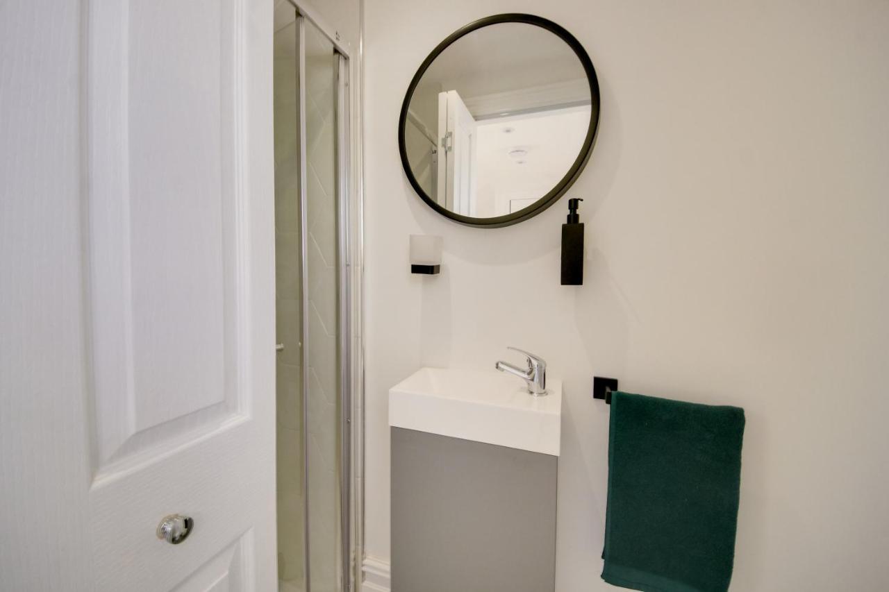 Bay City Studio Apartments By Staying-Away คาร์ดิฟฟ์ ภายนอก รูปภาพ