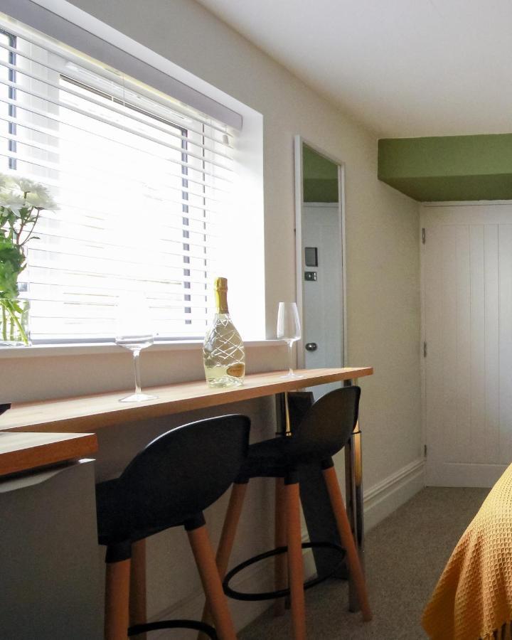Bay City Studio Apartments By Staying-Away คาร์ดิฟฟ์ ภายนอก รูปภาพ